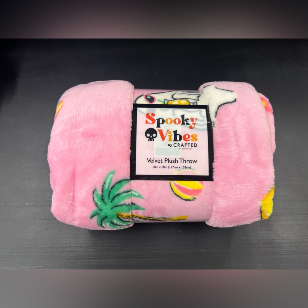 Pink Spooky Vibes Plush Throw